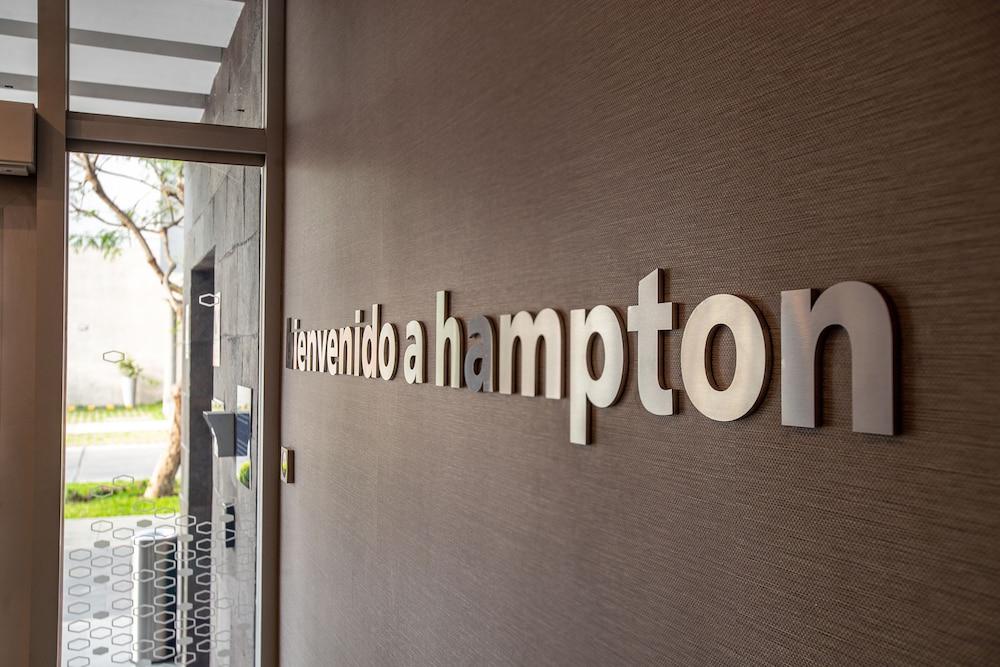 Отель Hampton By Hilton Lima San Isidro Экстерьер фото